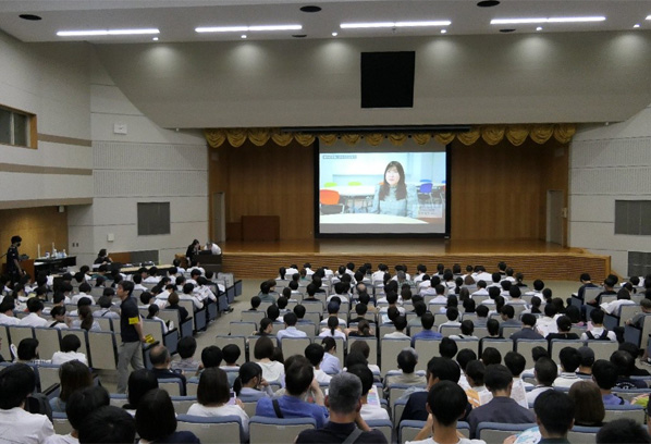 学部長挨拶／情報工学部説明